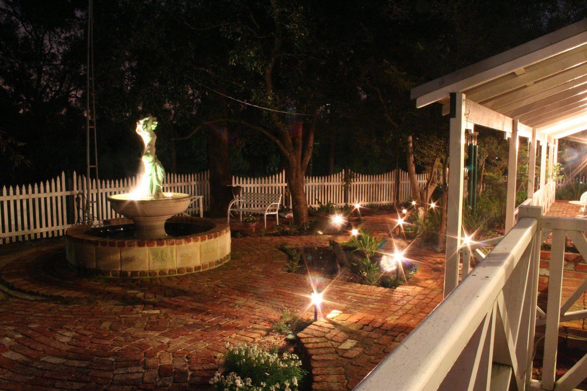 Rosebridge House Bed & Breakfast Adult Retreat Gooseberry Hill Exteriér fotografie